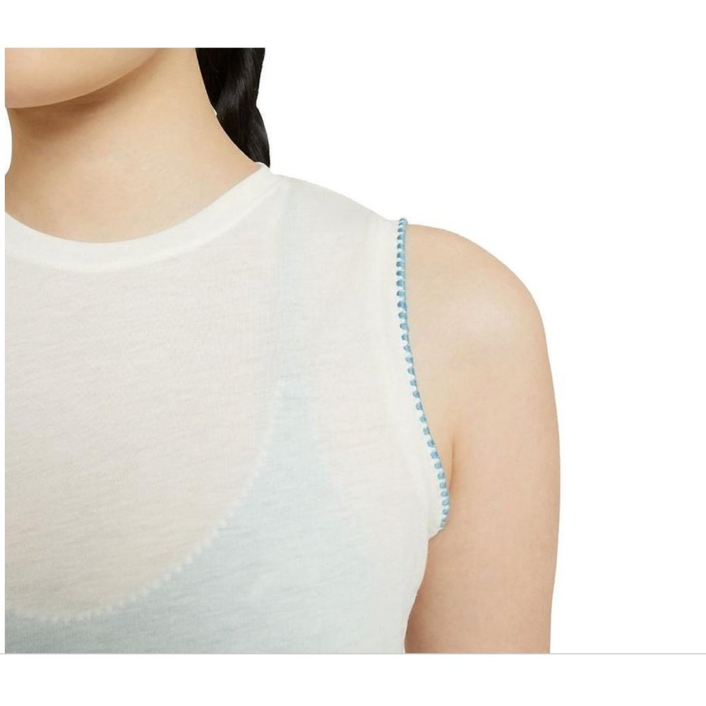 NWT Nike Women's Size Medium Dri-Fit  Embroidered Crochet Trim Top Shirt $40